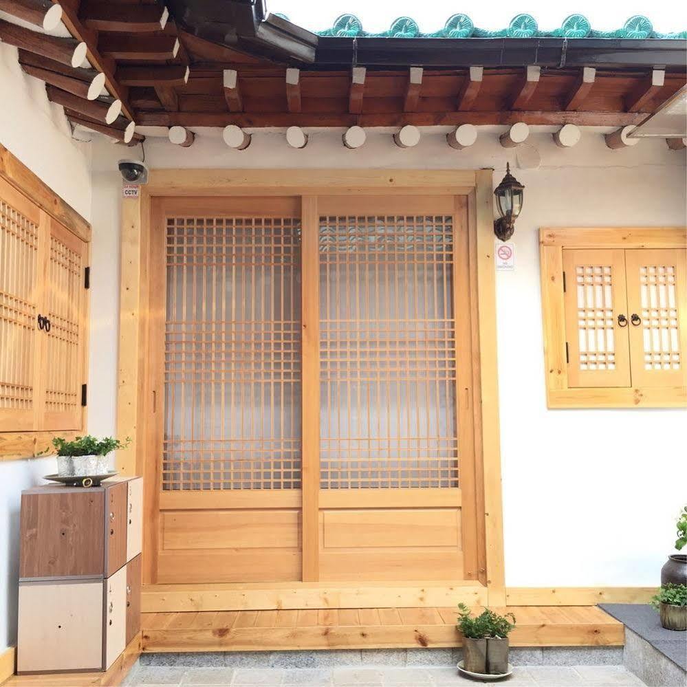 Han Hanok Guesthouse Сеул Екстер'єр фото