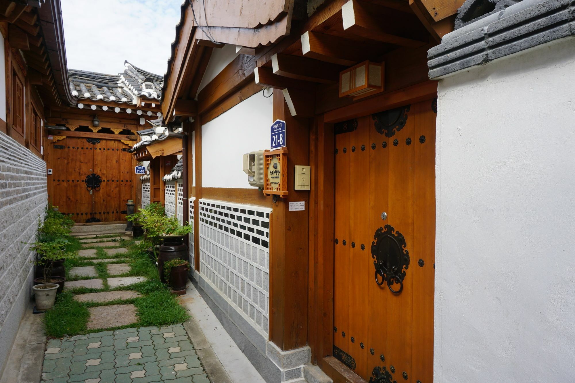 Han Hanok Guesthouse Сеул Екстер'єр фото