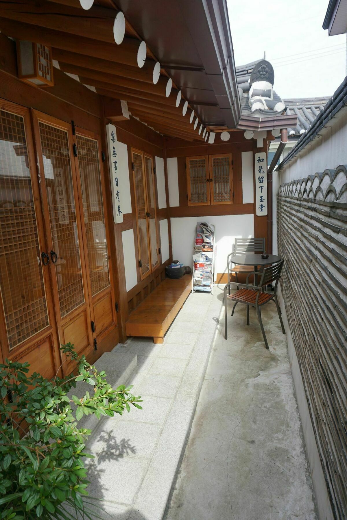 Han Hanok Guesthouse Сеул Екстер'єр фото