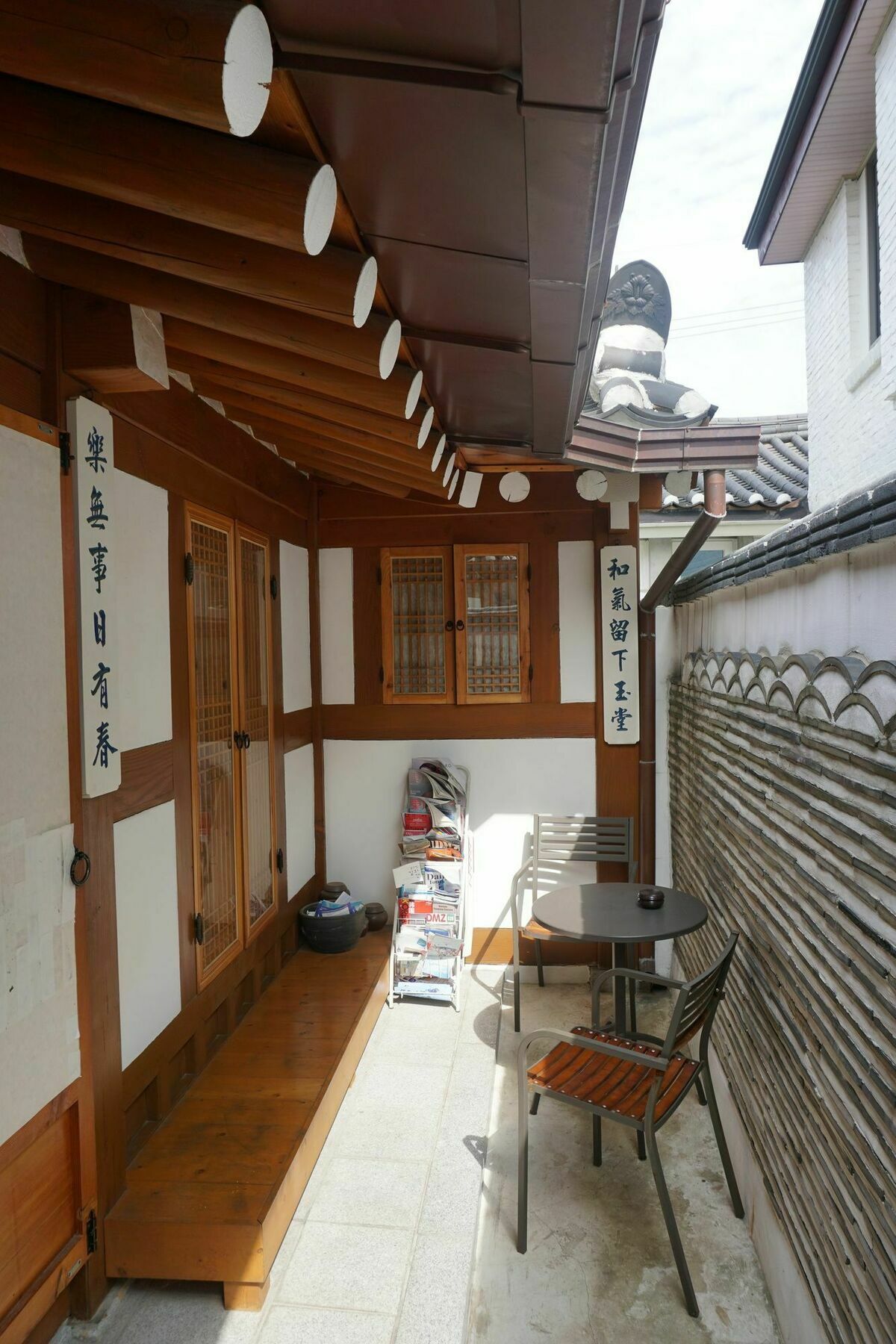 Han Hanok Guesthouse Сеул Екстер'єр фото